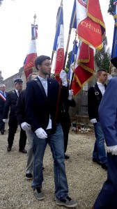 Notre jeune porte-drapeau Rolland