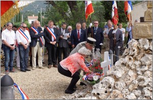 Dépôt de la gerbe du Souvenir Français de Montredon Labessonié (81)