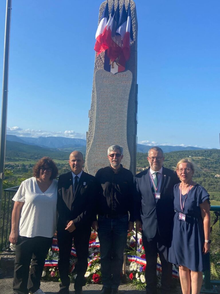 Le bureau du Souvenir Français de Saint-Chinian, organisateur de la cérémonie du Col de Fontjun 2025